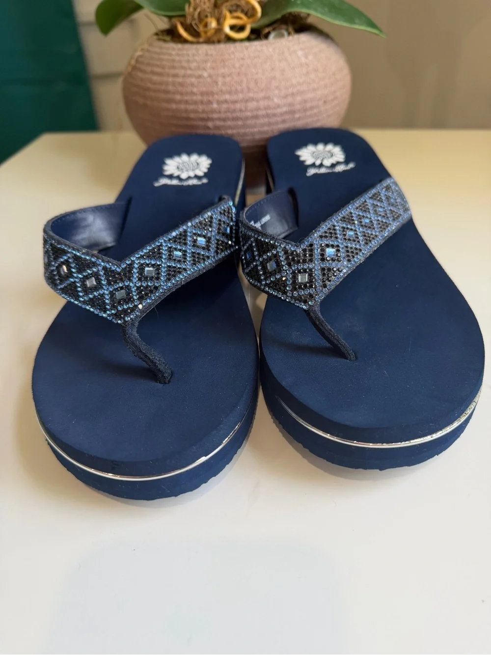 Yellow Box Achillas Navy Blue Rhinestone Wedge Platform Sandals Sz 7.5 - Picture 6 of 14